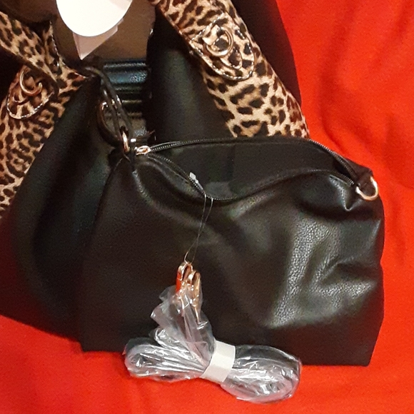 Vegan 2 in 1 shoulder bag - Picture 7 of 13